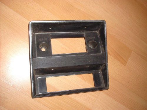 1971 72 73 ford mustang radio bezel face plate original oem