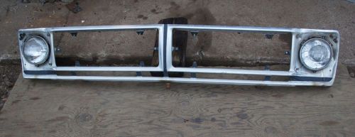 1970-72 oem ford f100 f250 grill shell