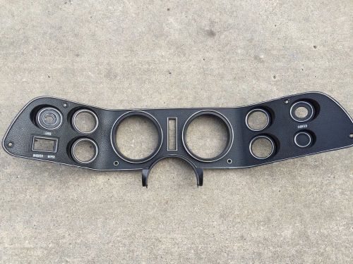 Oem 1971 z28 dash bezel