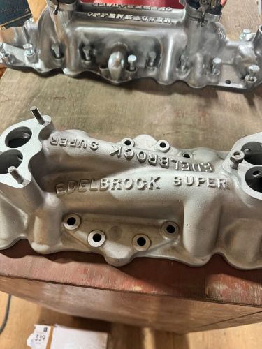 Edelbrock super flathead intake