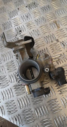 Toyota yaris p1 throttle 1.30 petrol 2004 17930398-