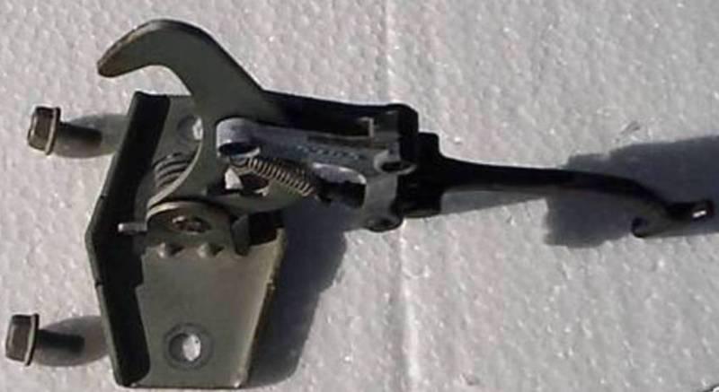 Volvo 850 hood latch release lever oem