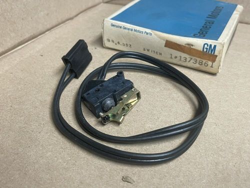 Buick chevrolet pontiac oldsmobile nos gm# 1373861 transmission kickdown switch