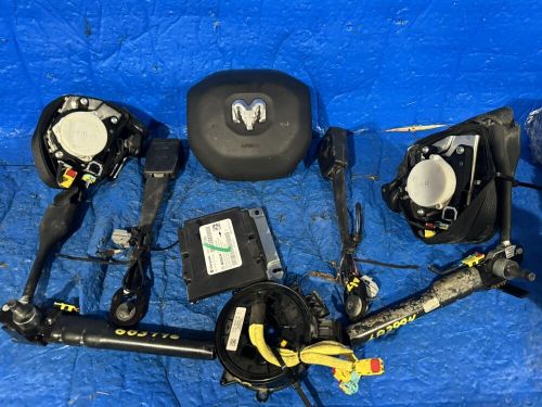 2019-2020-2021-2022-dodge ram 1500 driver wheel airbag &amp; seatbelts