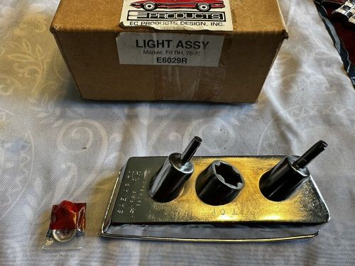 1970-1973 corvette lamp assembly front side marker includes fasteners right