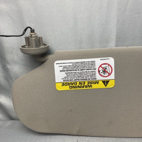 2002 - 2008 dodge ram sun visor passenger right side lighted extendable gray