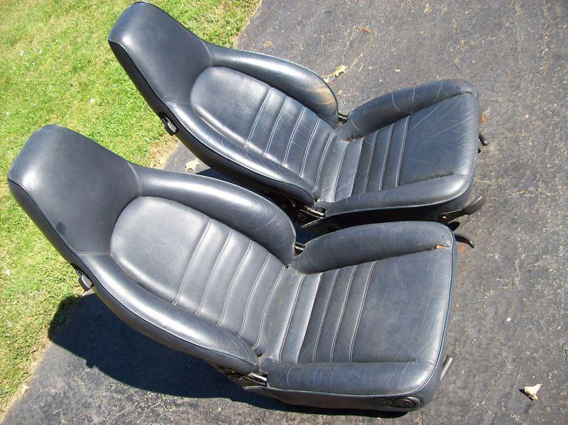 Porsche 968 911 964 944 turbo s2 dark blue front seats