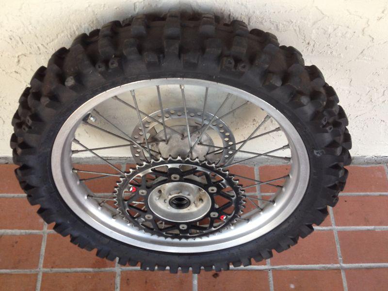 Honda cr250 cr 250 00 01 2000 2001 rear wheel rim tire rotor sprocket 