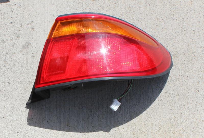 Pair of 95 96 97 98 mazda millenia tail light assemblies lh rh 