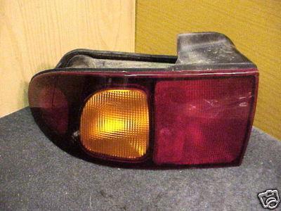 Hyundai sonata 95 96 1995 1996 tail light driver lh