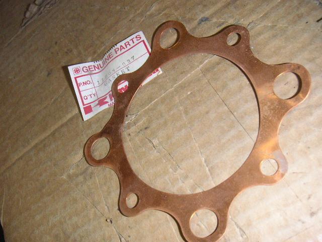 Head gasket     f5 f9 bighorn 350 11004-037   kawasaki nos