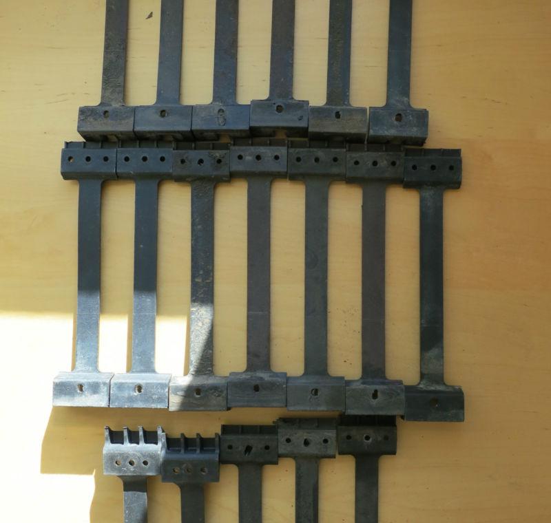 Vw vanagon - side panel trim mounting bracket set