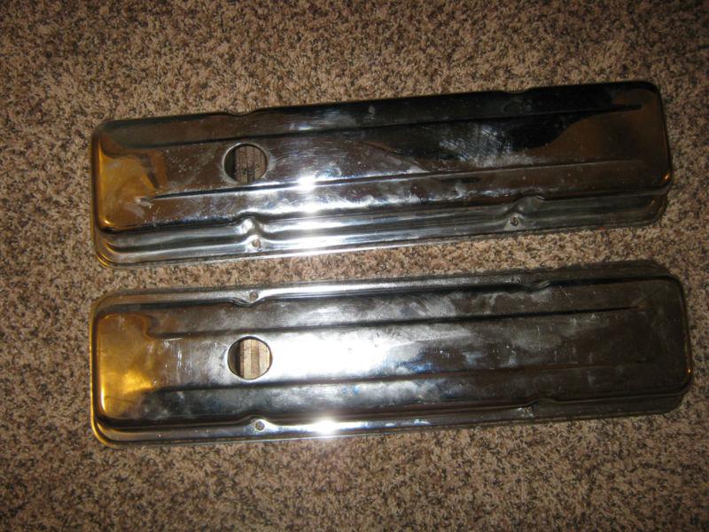 Small block chevy chrome valve covers