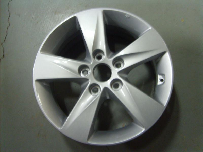 2011-2013 hyundai elantra wheel, 16x6.5, 5 spoke full face painted silver