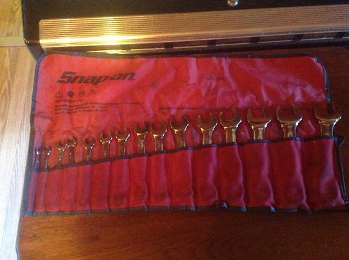Snapon 12 point short drive combination wrench 15 pc kit