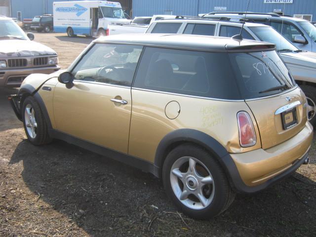 02 03 04 05 06 mini cooper left quarter glass hatchback 32843