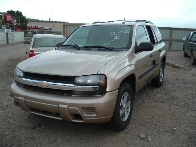 2005 chevy trailblazer air cleaner 2646223