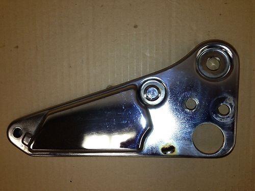 Right foot peg mount, bracket 1981 suzuki gs550t gs 550 t