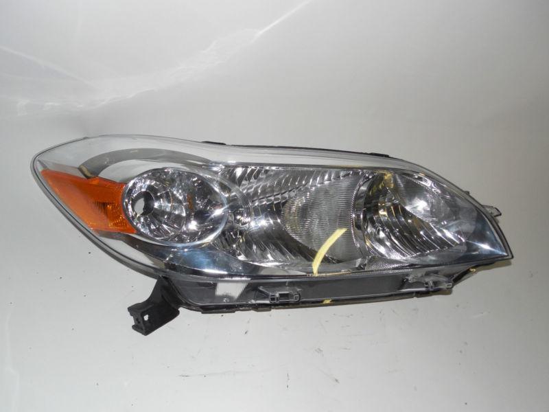 09 2010 2011 2012 toyota matrix oem right headlight nice