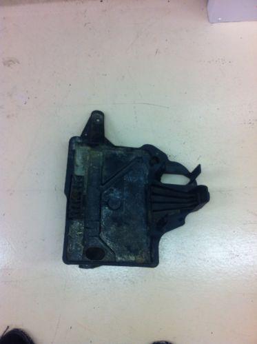 99-04 jeep grand cherokee wj battery tray