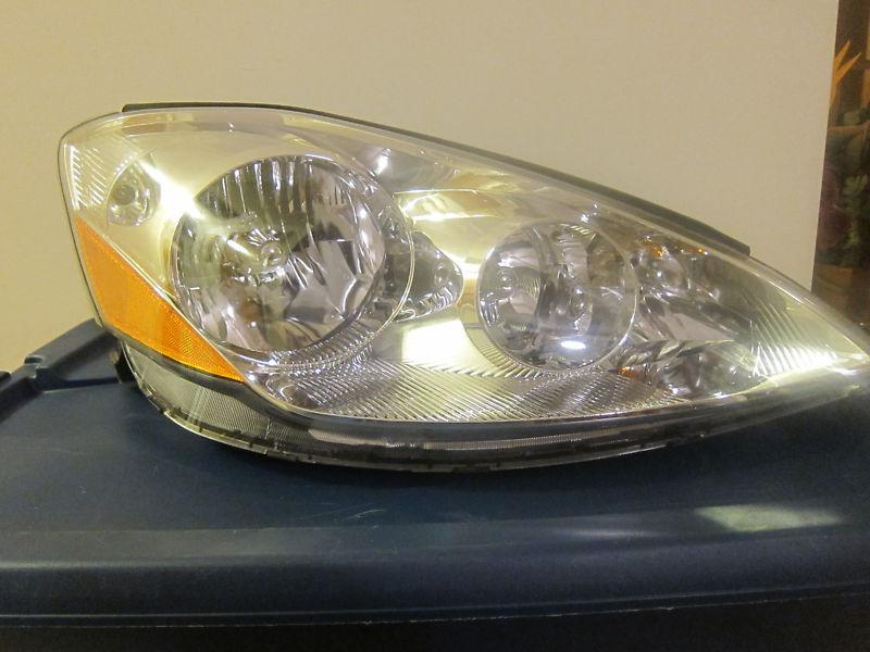 Toyota sienna 08-10 right oem headlight lamp hid/xenon passenger side rh hand