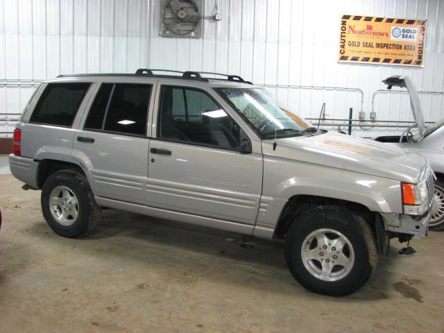 1998 jeep grand cherokee front door right 1413225