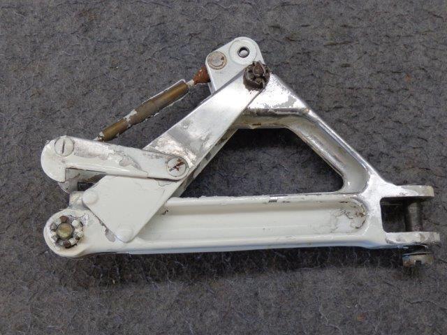 Piper pa28r-200 truss assy rh  p/n 67025-06