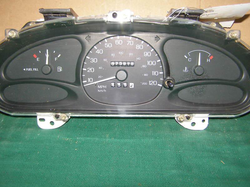 1998 1999 2000 2001 2002 ford escort  mercury tracer speedometer cluster  76k