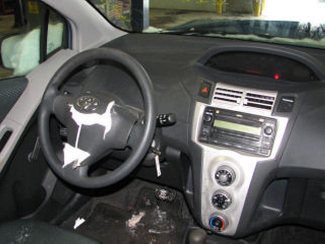 2007 toyota yaris 88571 miles steering column 1779389