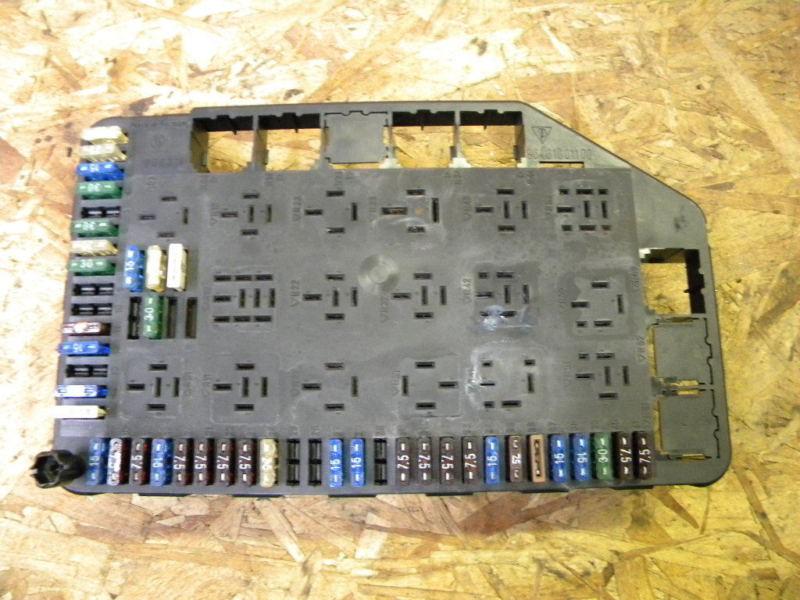 91 porsche 911 964 front fuse relay box 96461001100