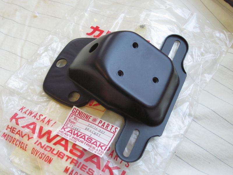 Kawasaki kh 125 tail lamp bracket 23036-057 nos