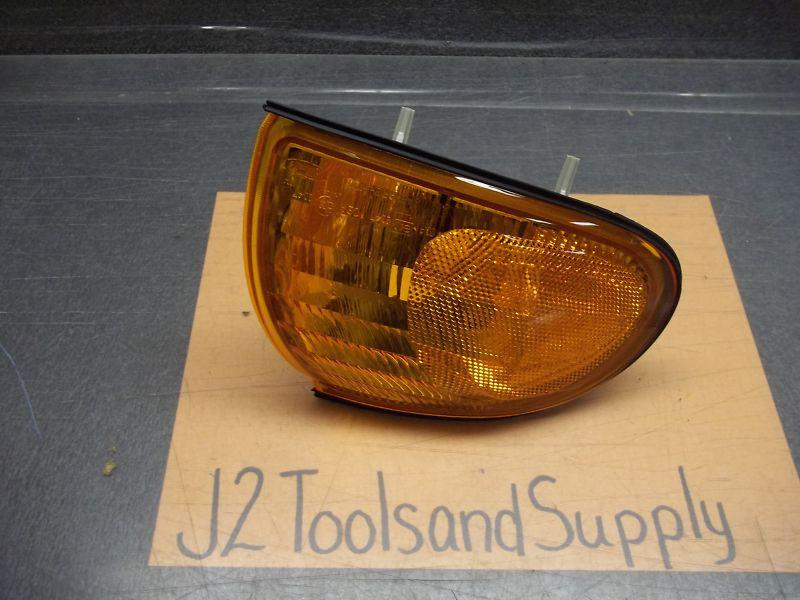 New genuine ford f78z-15a201-aa lamp lens