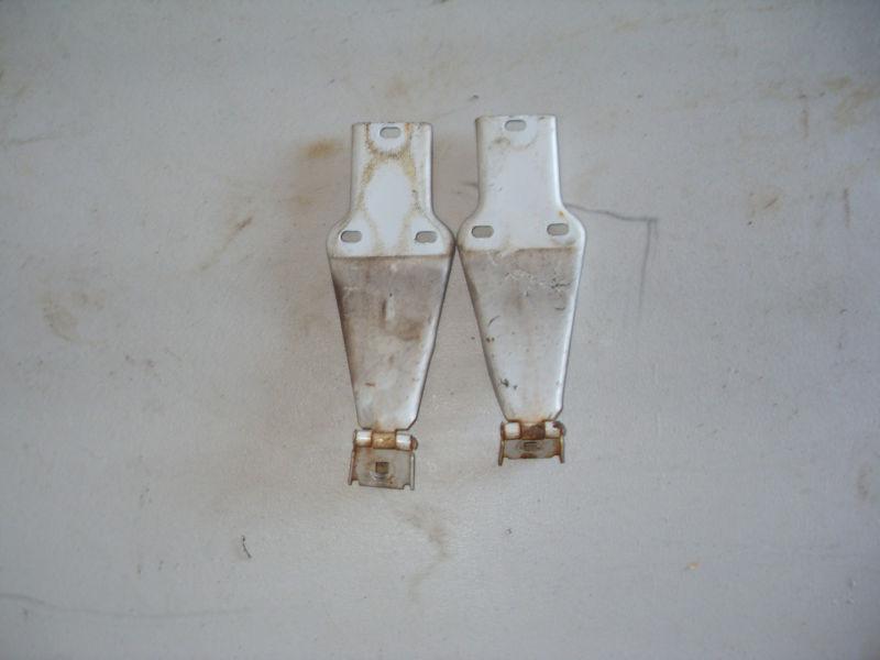 Polaris xcr hood hinges