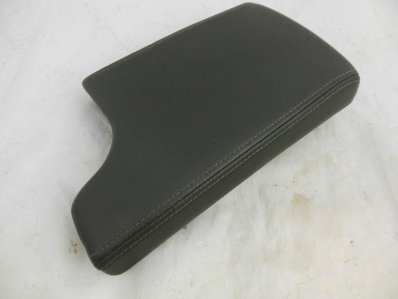 2004 - 2008 pontiac grand prix center console lid cover black free priority ship