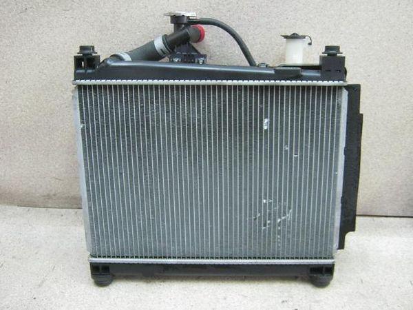 Toyota ist 2006 radiator [1120400]