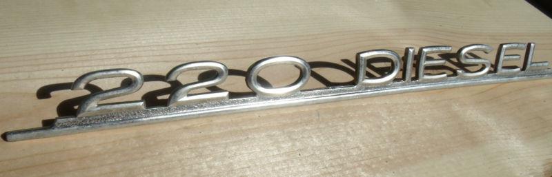 1972 mercedes 220d 220 d diesel rear trunk emblem logo 72