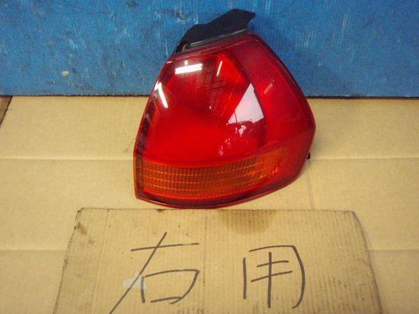 Nissan wingroad 1999 rear right combination lamp [0415500]