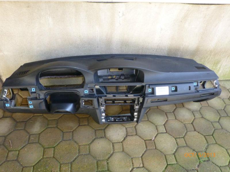 Dashboard with air bag  bmw m3 325i 328i 330i 335i 323i 2006 -2012