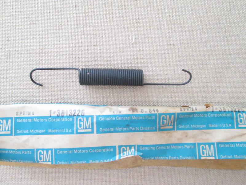 Gm nos corvette 63 64 65 66 67 clutch pedal return spring 3813226