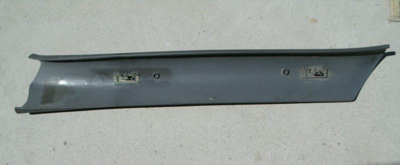 1995 jeep grand cherokee laredo front r/h windshield garnish pillar support trim