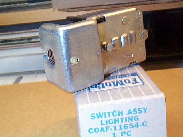 1960 ford nos >in the orig. fo-mo-co box c0af-11654 headlight switch 