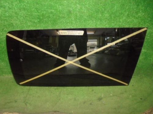 Nissan elgrand 2003 right side glass [8913750]