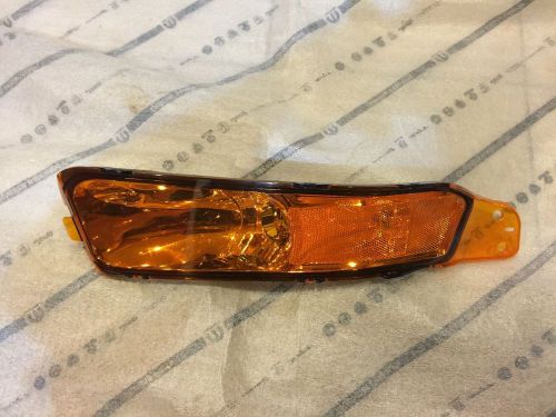 2005-2009 ford mustang lh corner marker light lamp 4r33-13270-aa