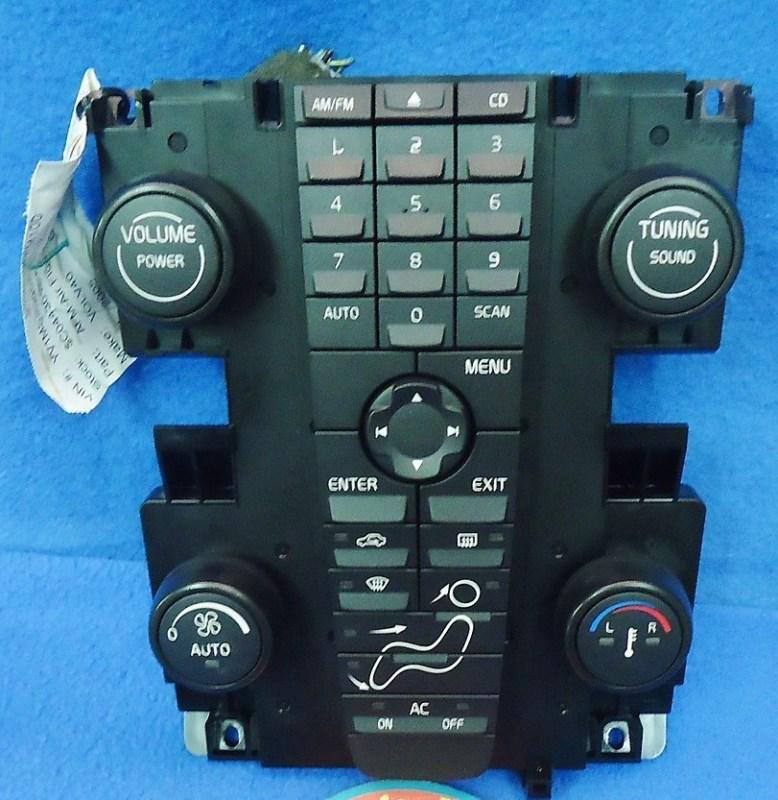 05 volvo s40 ac heat climate control radio panel oem used light wear 