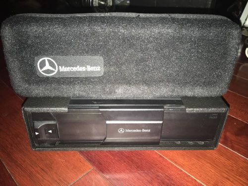 Mercedes 6  disc cd changer player  1999 - 2003 e430 sl55 c320 clk s amg class