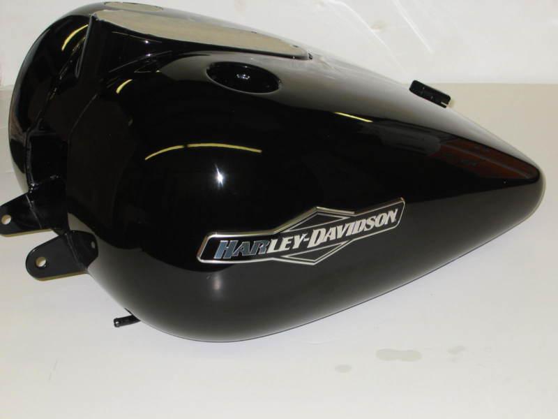 Harley davidson 2006 roadking custom gas tank