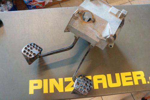 Pedals block steyr puch   pinzgauer