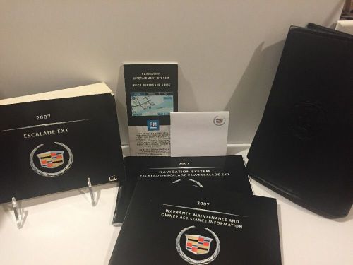 2007 cadillac escalade ext oem kit owners manual w/case. free shipping