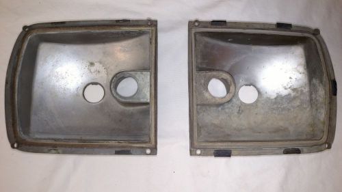 1968 mopar b-body satellite/roadrunner/gtx/belvedere tail light housing set