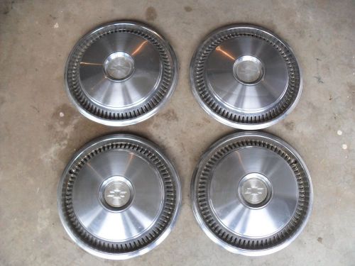 Set of 4 vintage oem hubcap metal chevy bow-tie wheel cover original 14 inch